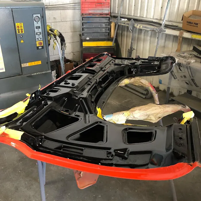 Xpress Auto Body | Paint & Fleet 8