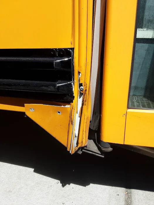 Universal Truck Body and Fabrication 3