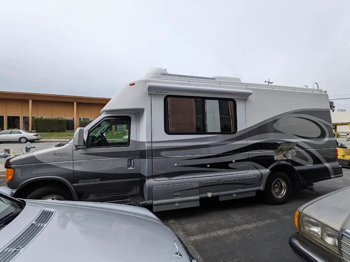 V&V Bros RVs and Trailers Parts and Services 0