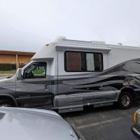 V&V Bros RVs and Trailers Parts and Services