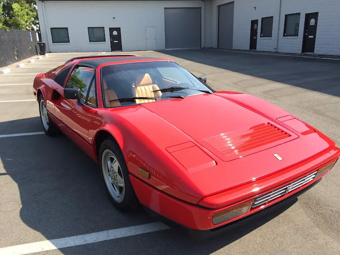 Modena Motors Ferrari Service and Repairs 2