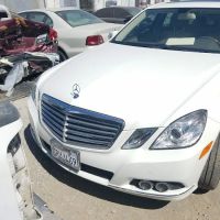 Deluxe Auto Body
