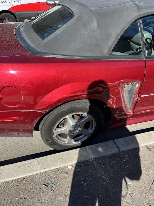 Deluxe Auto Body 3