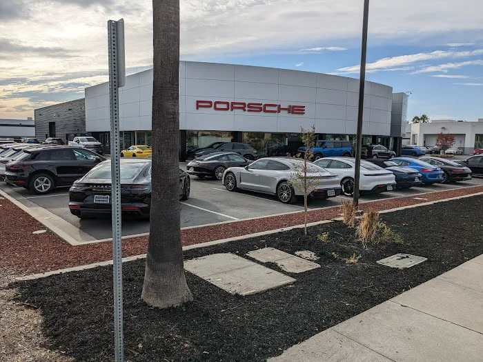 Porsche Fremont Service Center 4