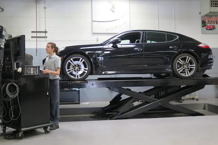 Porsche Fremont Service Center 6