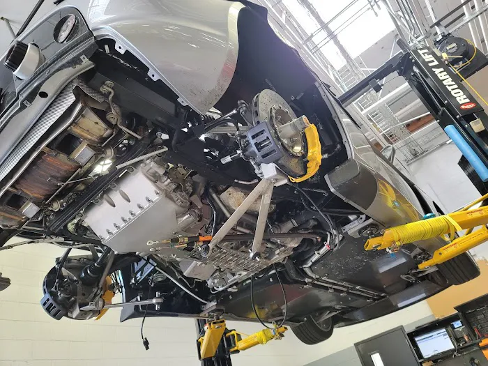 Porsche Fremont Service Center 8