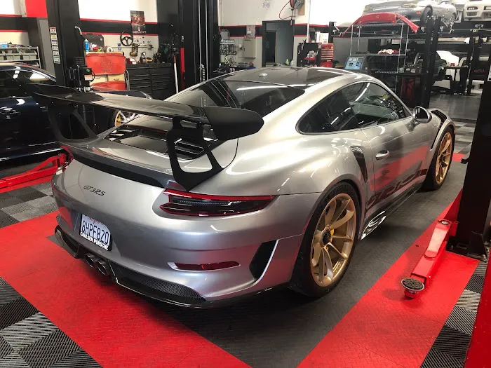 Dynamic Autoworks 8