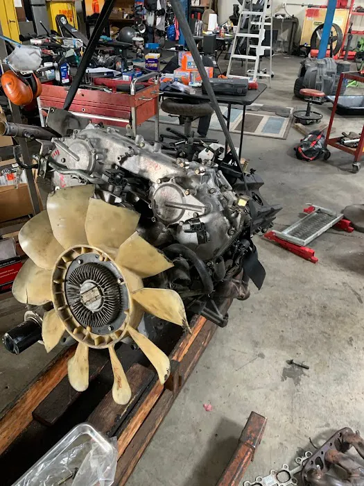 Howard's Garage 7