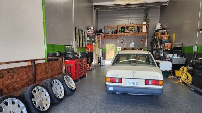 Manteiv Smog Check 2