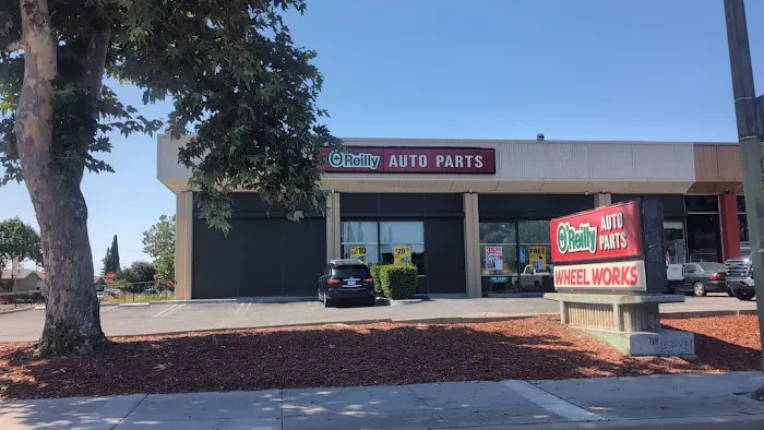 O'Reilly Auto Parts 6
