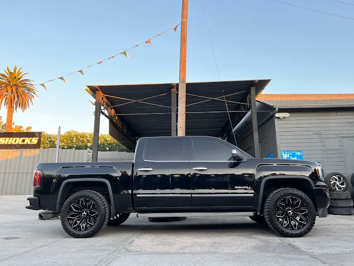 Elite Tires And Custom Wheels Inc 4