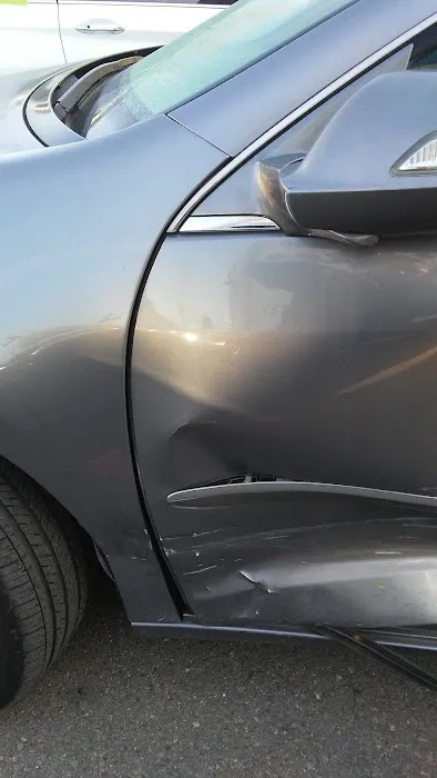 Ed's Scientific Auto Body Inc. 8