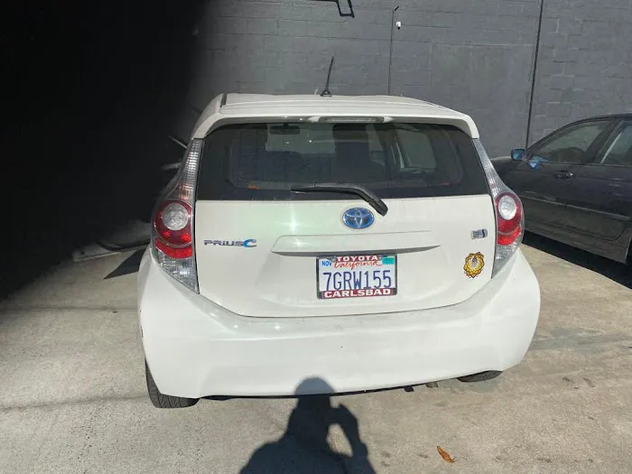 Niko's Car Repair & Car Body Shop 3