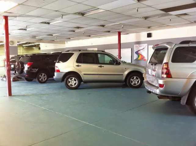 101 Collision Center 2