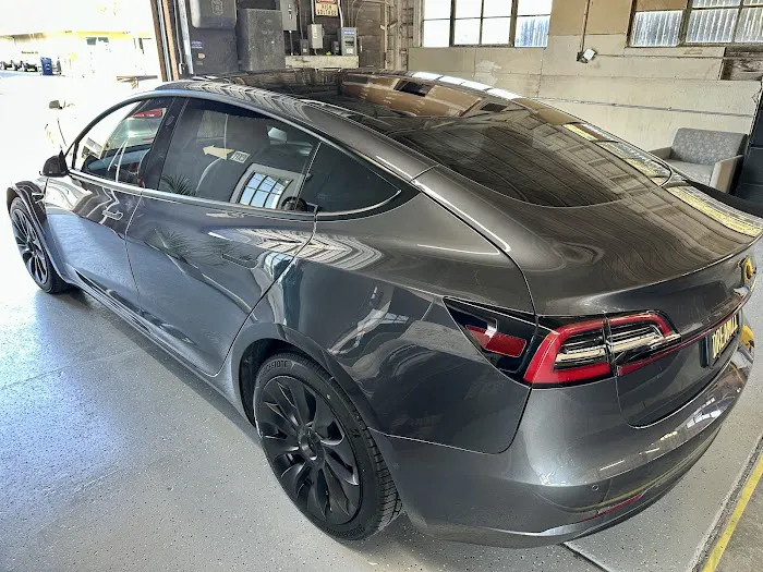 Y&C Auto Body Shop 6
