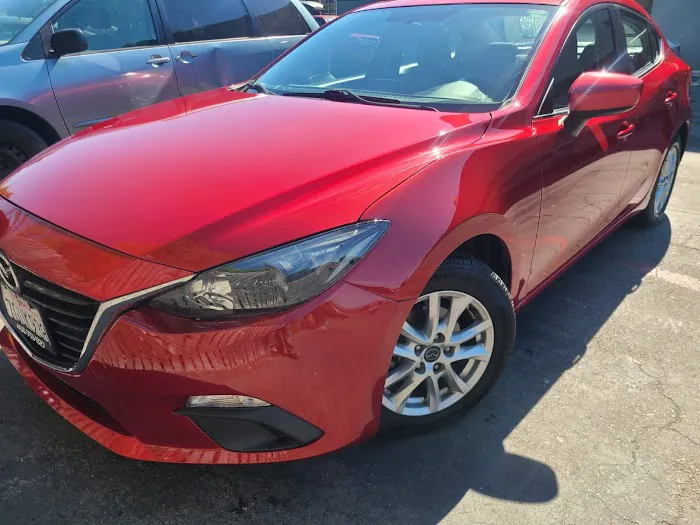 Bloom Auto Collision & Repair 4