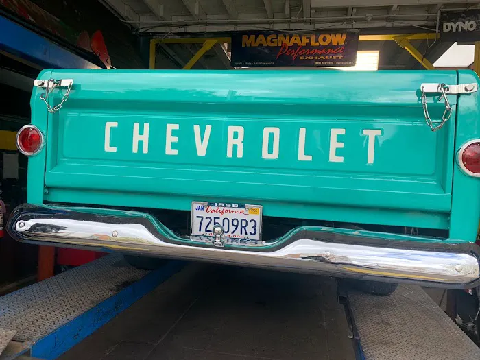 Babe’s Mufflers 6