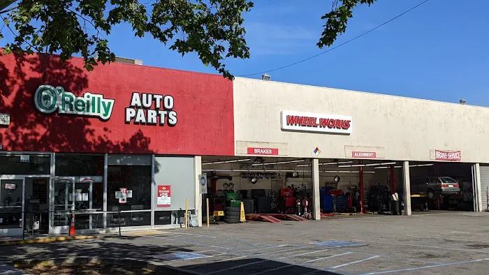 O'Reilly Auto Parts 5