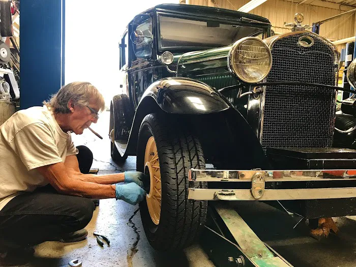 Davis Auto & Truck Repair 3