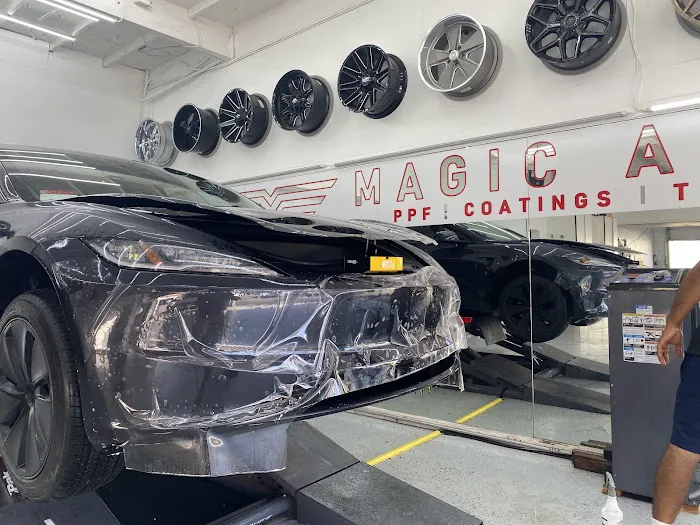 I.S.T. Automotive 0