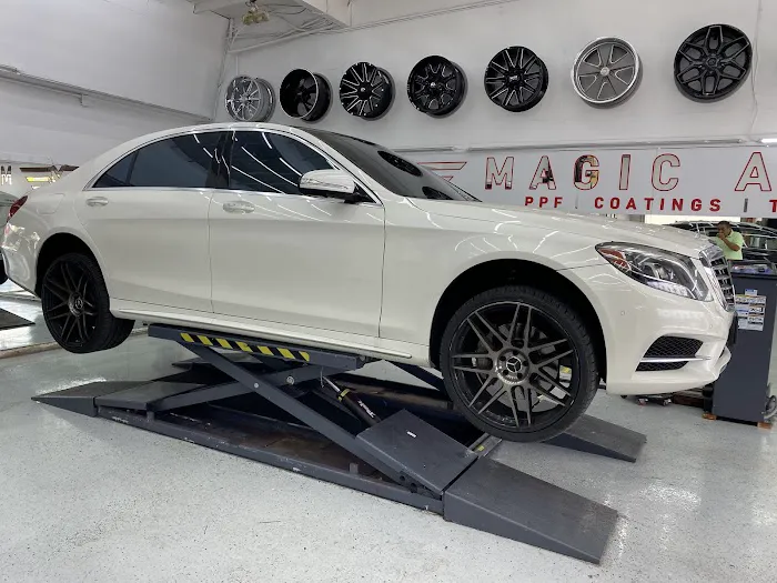 I.S.T. Automotive 5