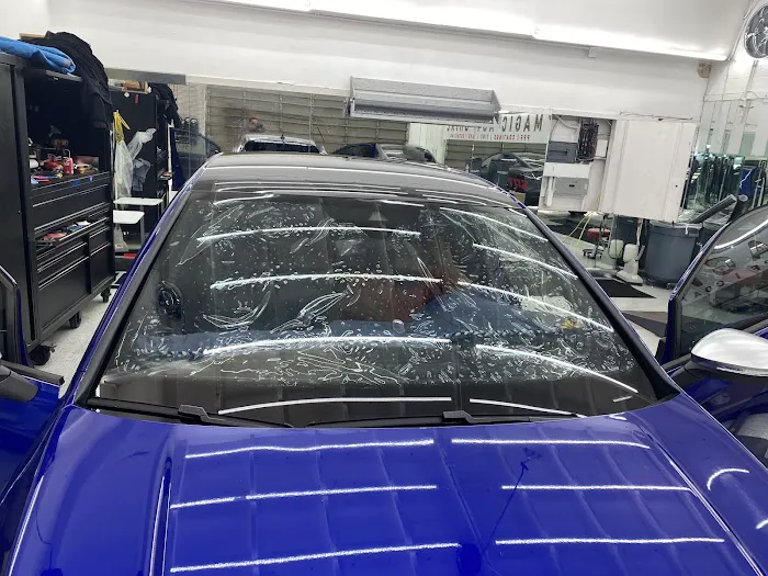 I.S.T. Automotive 7