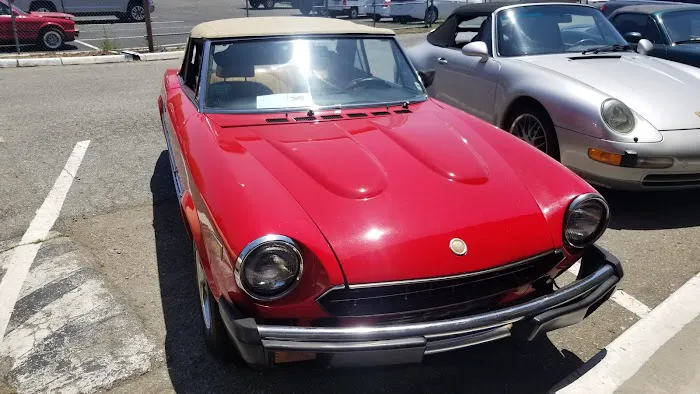 Wardell Auto Interiors & Tops 4