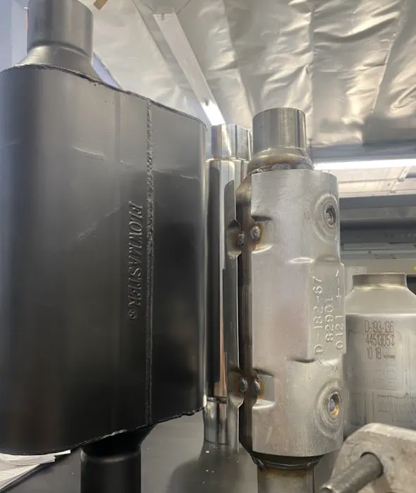 Uribe Muffler & Auto Glass 5