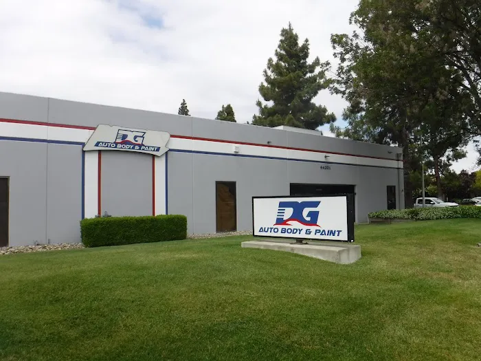 DG Auto Body & Paint Inc 0