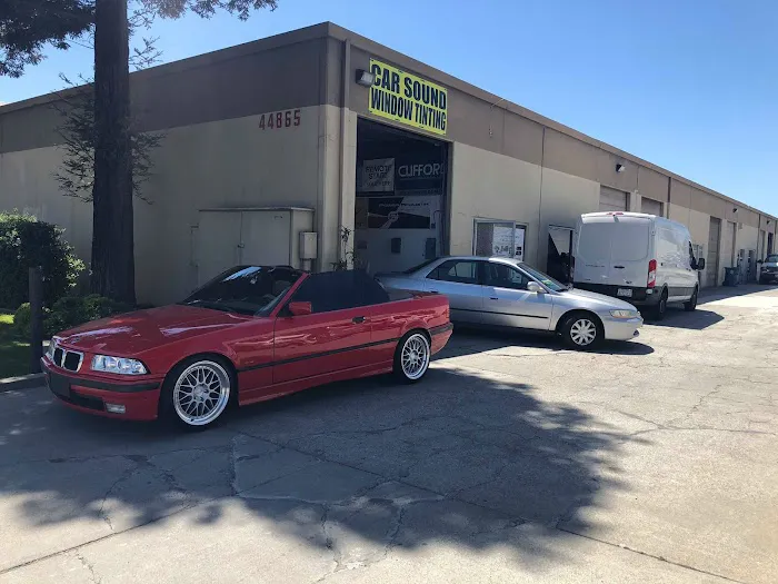 Car Sound Security & Safety / Window Tinting 5