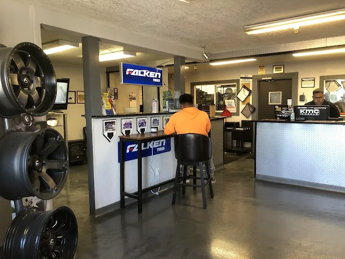 Bruce's Tire & Auto Service 6