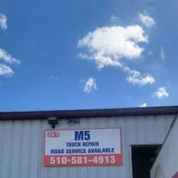 M5 Truck Repair ico