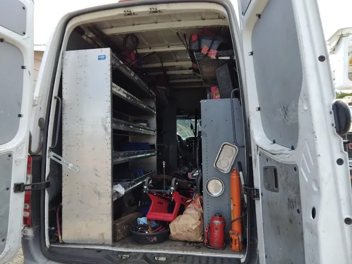 Sam's Truck and RV Trailer Repair 5