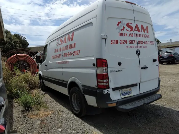 Sam's Truck and RV Trailer Repair 0
