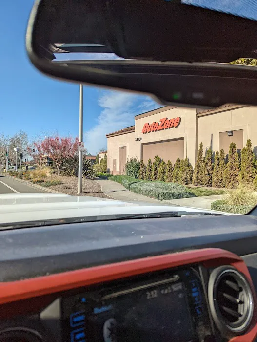 AutoZone Auto Parts 4
