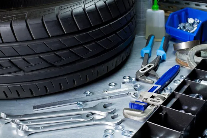 J&J Auto Shop 3