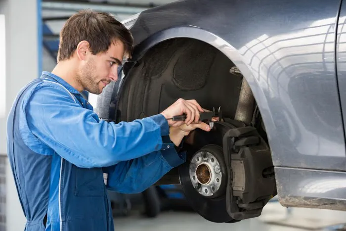 J&J Auto Shop 5