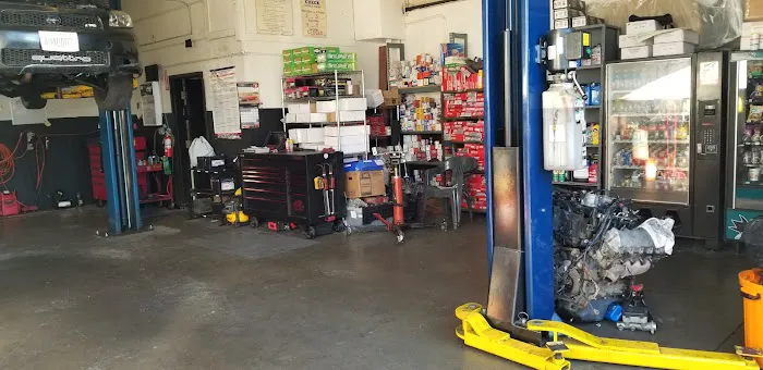 SHARK CITY MOTORS AUTO REPAIR 3