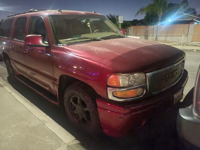 Mauricio's Auto Repair 9