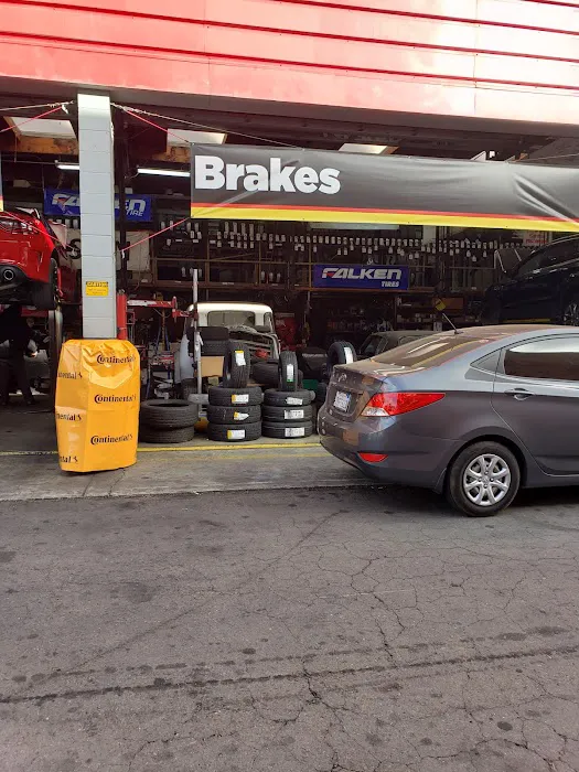 SpeeDee Oil Change 5