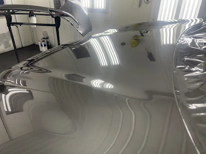 Gregg's Auto Body 1
