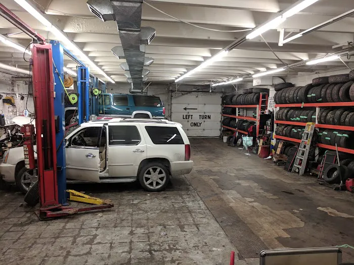 Salas Auto Repair 0