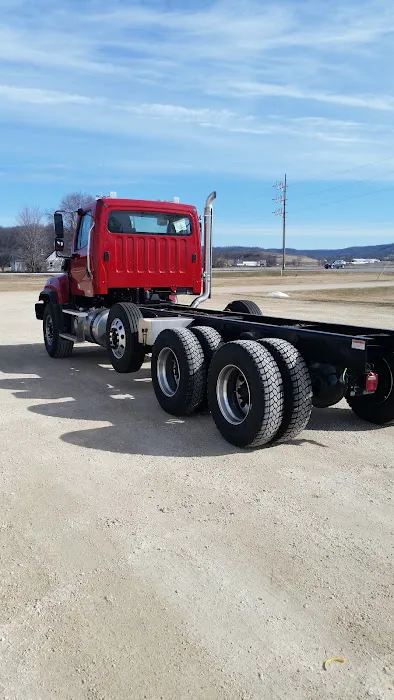Universal Truck Equipment 6