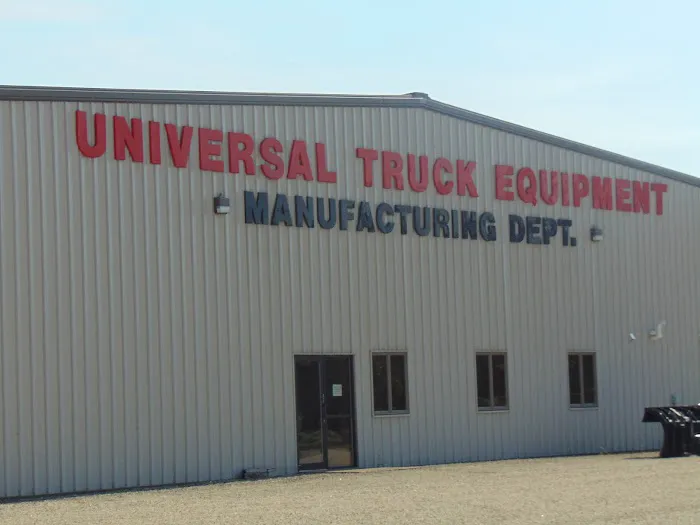 Rhino Linings By Universal Truck Equip 0