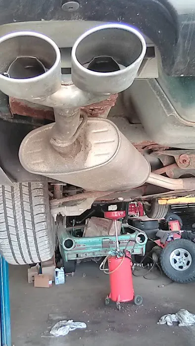 Bunker Automotive LLC 4