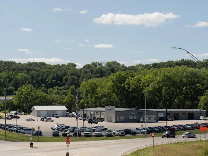Decorah Ford Service 5