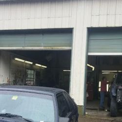 Leonard's Body Shop ico
