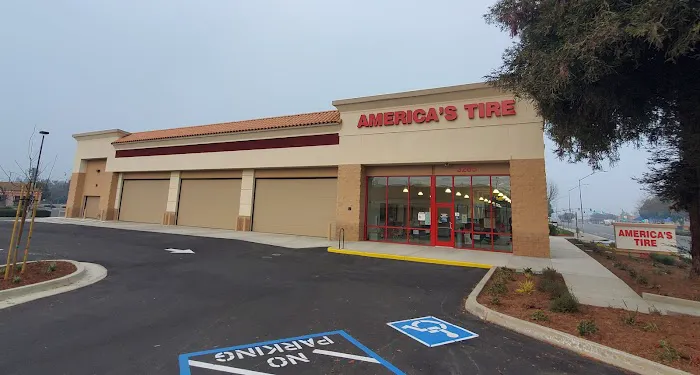 America's Tire 0