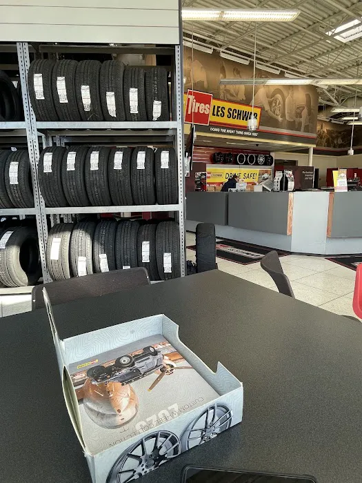 Les Schwab Tire Center 1