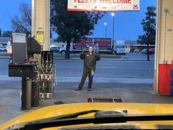 Valvoline Instant Oil Change 8